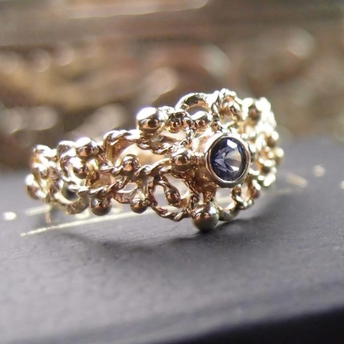 gold ring with blue sapphire by Lookrecya