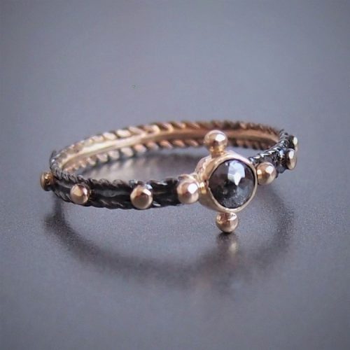 zloty pierscionek rozaniec z czarnym diamentem- gold & diamond rosary ring